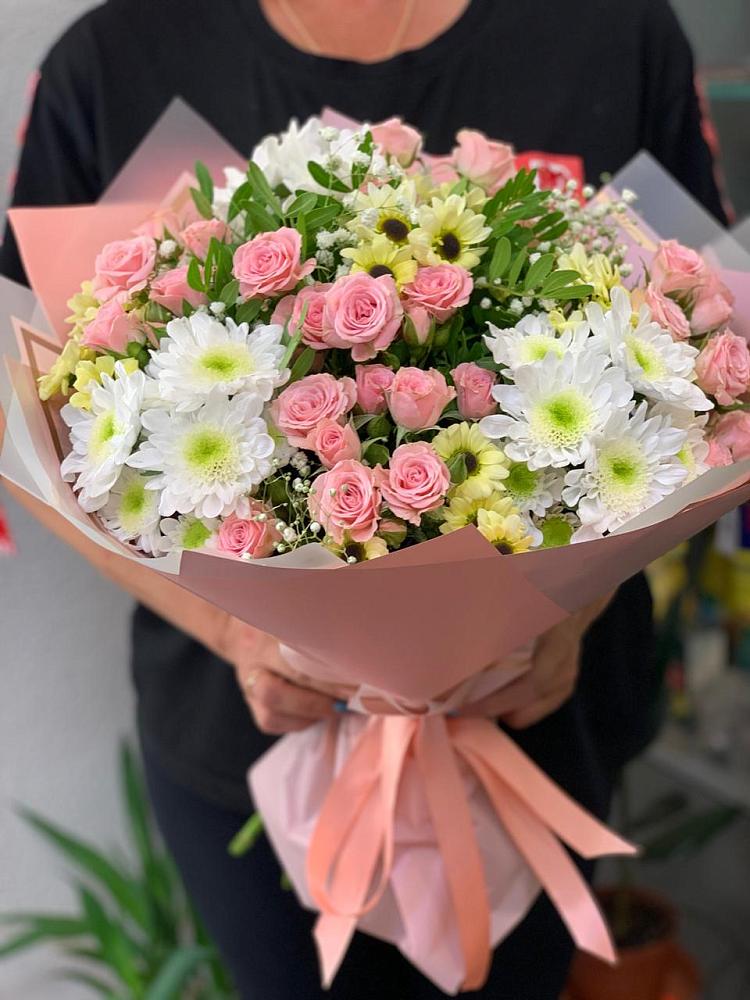 Букет цветов из: Розы и Хризантемы в Борках