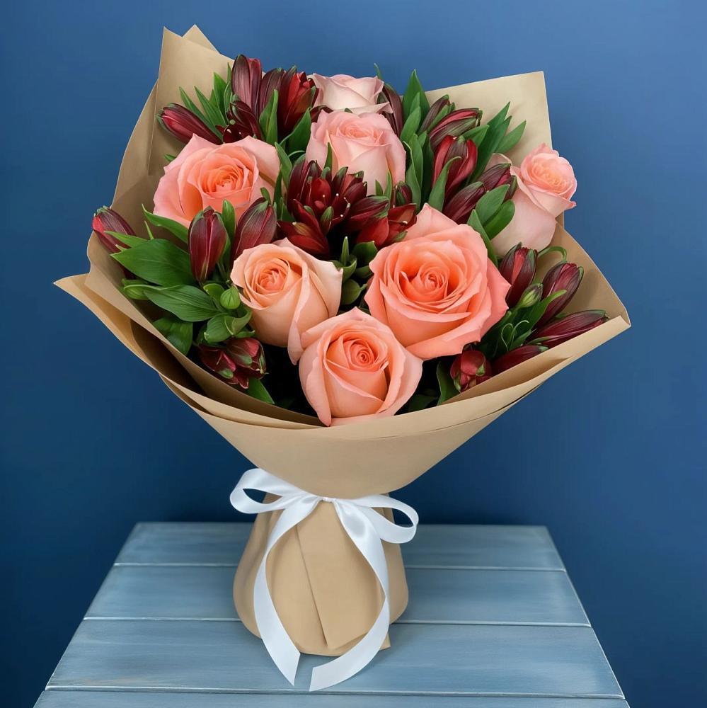 Букет цветов из: Розы и Альстромерии в Борках