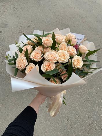 Букет Кремовые розы Латте в Борках