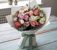 Букет цветов из:  Розы, Лизиантусы и Гвоздики в Борках