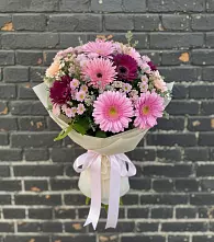 Букет цветов из:  Герберы и Хризантемы в Борках
