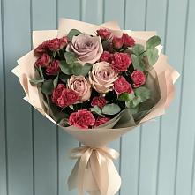 Букет цветов из:  Гвоздики и Розы в Борках