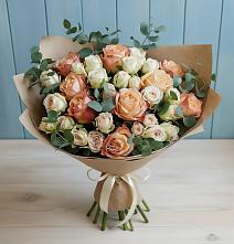 Букет цветов из:  Альстромерии и Розы в Борках